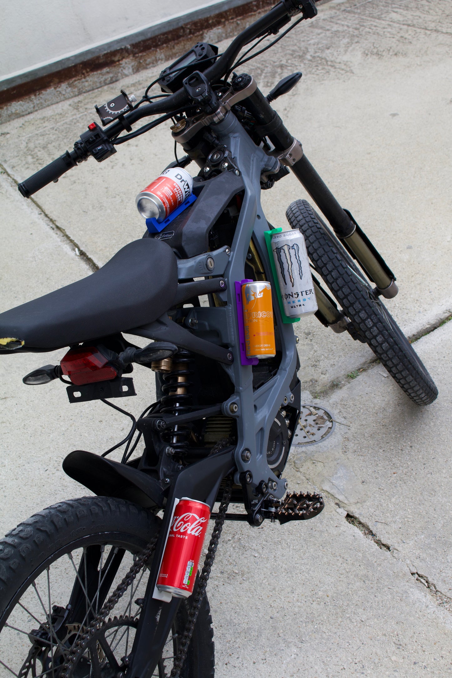 CANHOLDER 250ml / 8.45 OZ Redbull